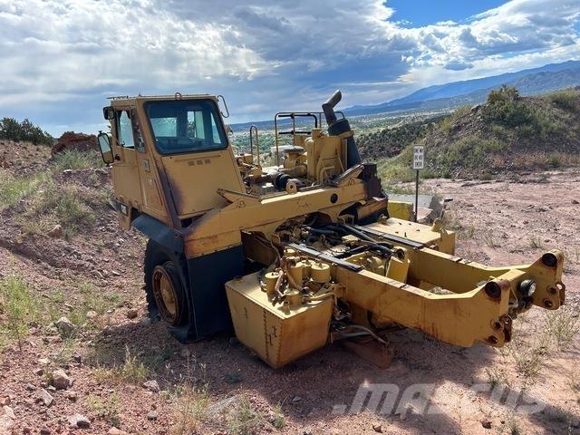 CAT 769C Dumper - Knickgelenk