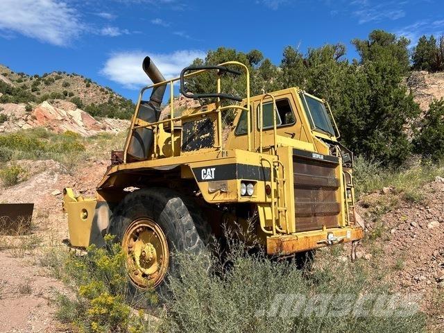 CAT 769C Dumper - Knickgelenk