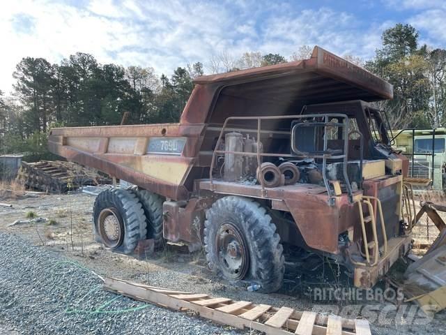 CAT 769D Dumper - Knickgelenk