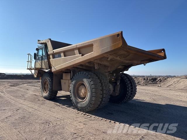CAT 769D Dumper - Knickgelenk