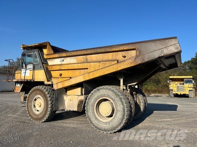 CAT 771D Dumper - Knickgelenk