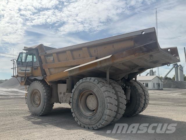 CAT 773D Dumper - Knickgelenk