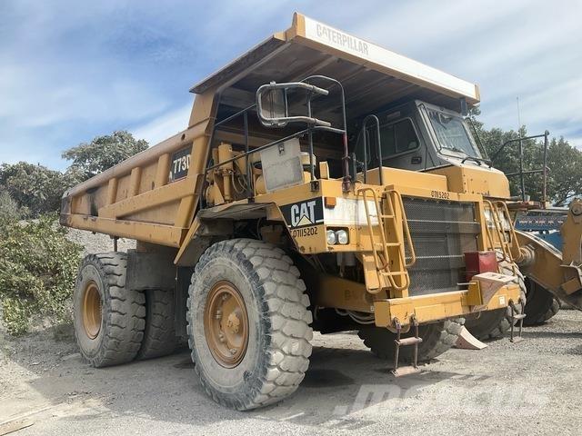 CAT 773D Dumper - Knickgelenk