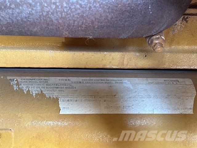 CAT 773E Dumper - Knickgelenk