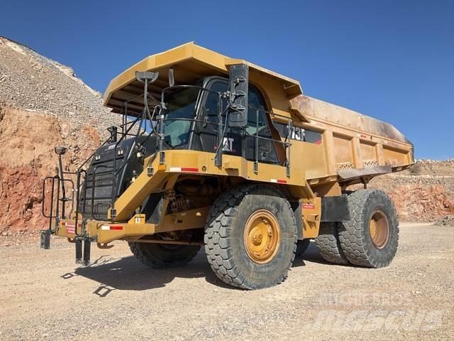 CAT 773F Dumper - Knickgelenk