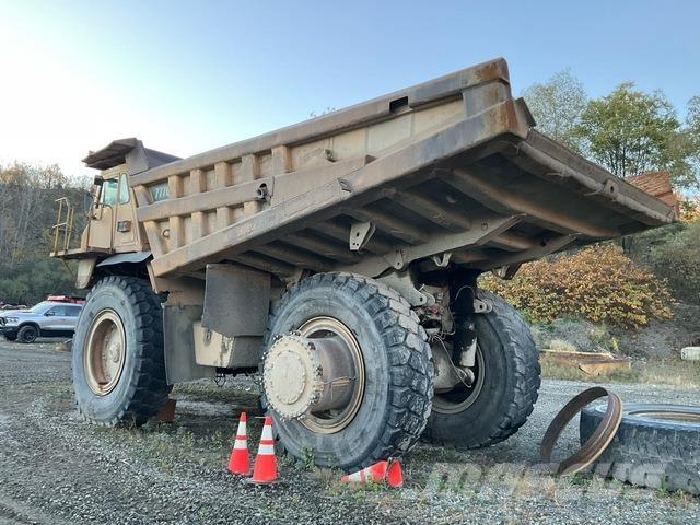 CAT 777C Dumper - Knickgelenk