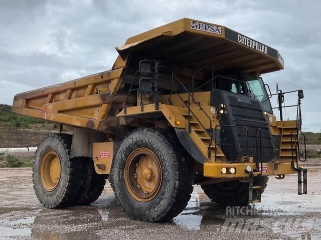 CAT 777F Dumper - Knickgelenk