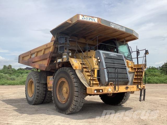 CAT 777F Dumper - Knickgelenk