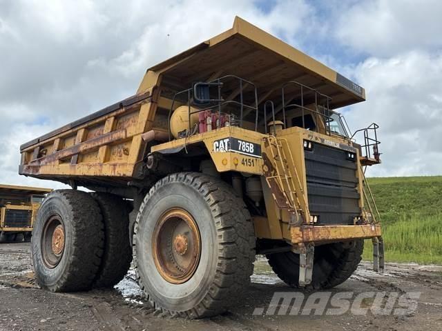 CAT 785B Dumper - Knickgelenk