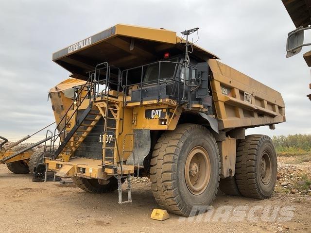 CAT 785D Dumper - Knickgelenk