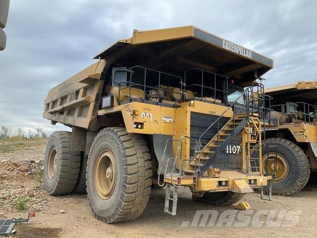 CAT 785D Dumper - Knickgelenk