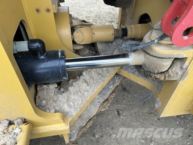 CAT 815 Erdbauwalzen