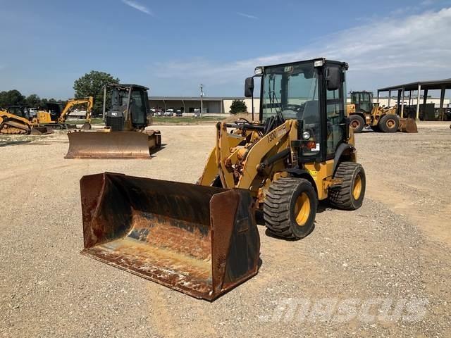 CAT 903D Radlader
