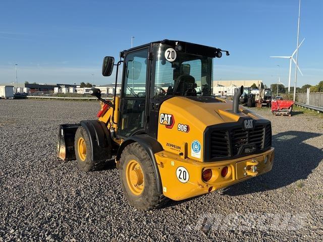 CAT 906 Radlader