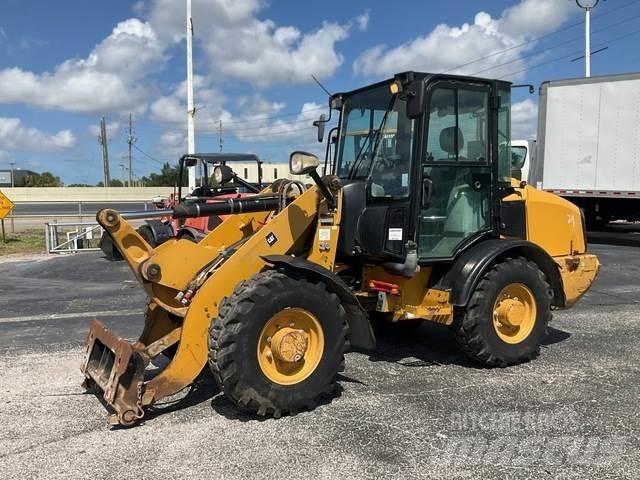 CAT 906H2 Radlader