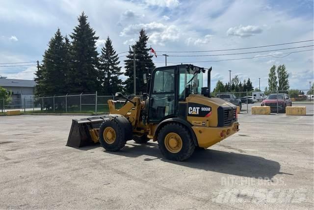 CAT 906M Radlader