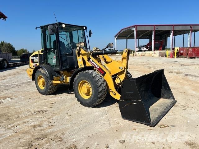 CAT 906M Radlader