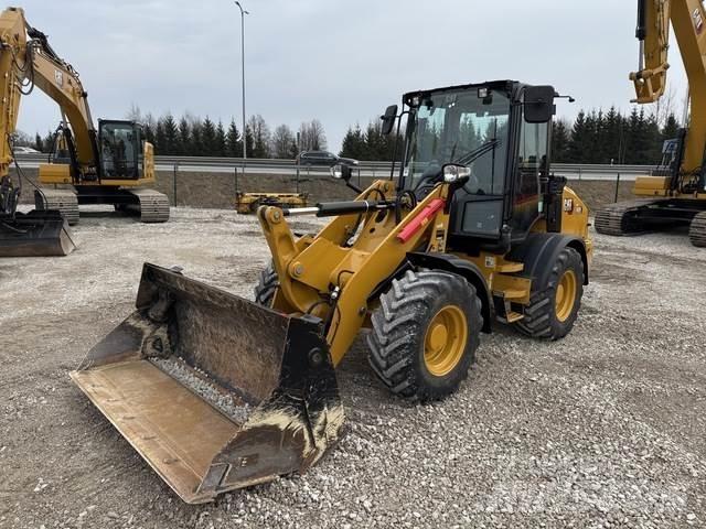 CAT 908 Radlader