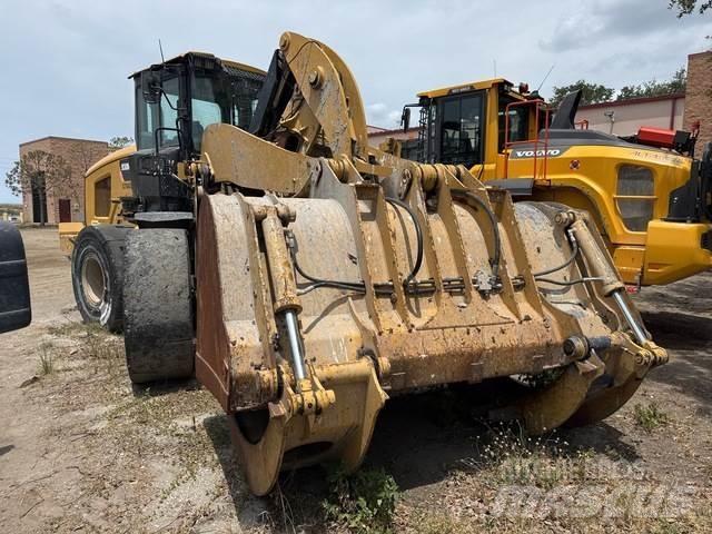CAT 930M Radlader