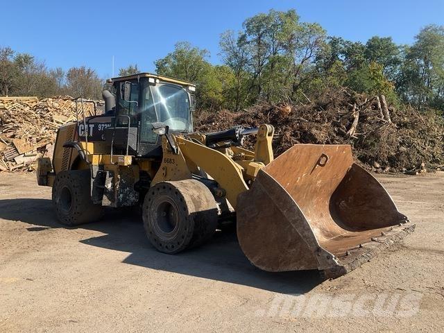 CAT 972M Radlader