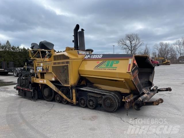 CAT AP-1055D Strassenfertiger
