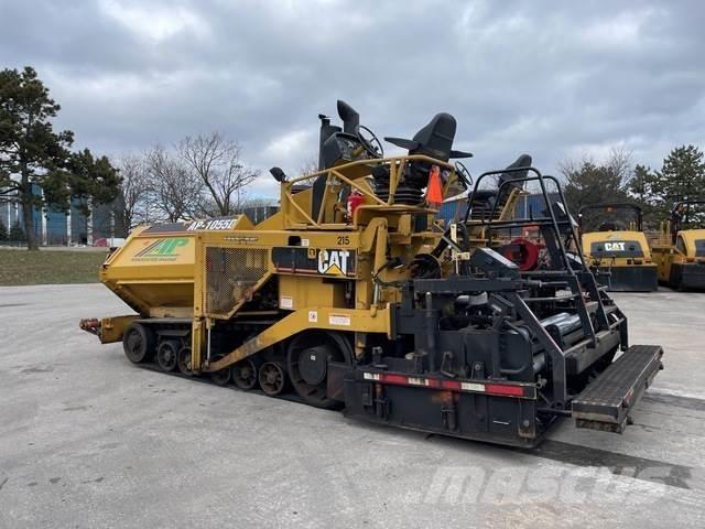 CAT AP-1055D Strassenfertiger
