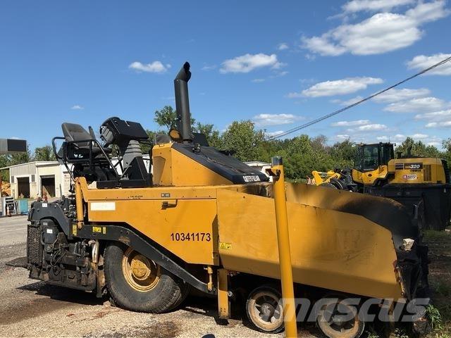 CAT AP-600D Strassenfertiger