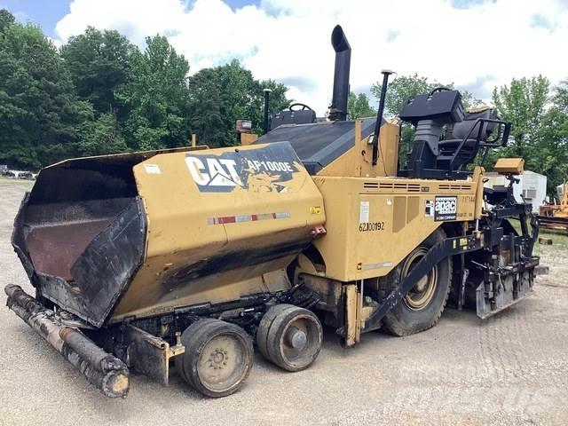 CAT AP1000E Strassenfertiger
