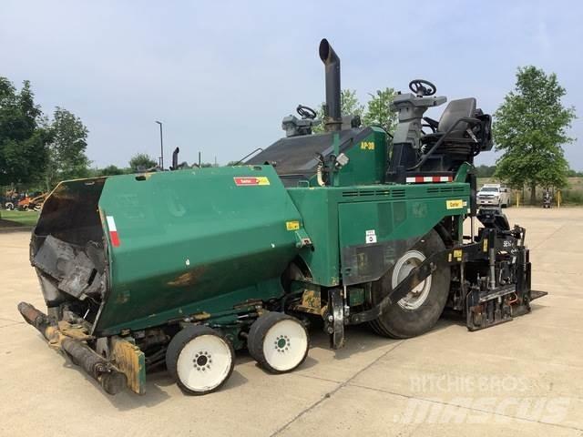 CAT AP1000F Strassenfertiger