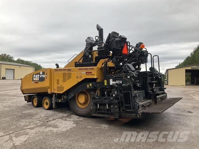 CAT AP1000F Strassenfertiger