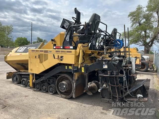 CAT AP1055E Strassenfertiger