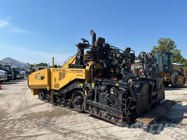 CAT AP1055F Strassenfertiger