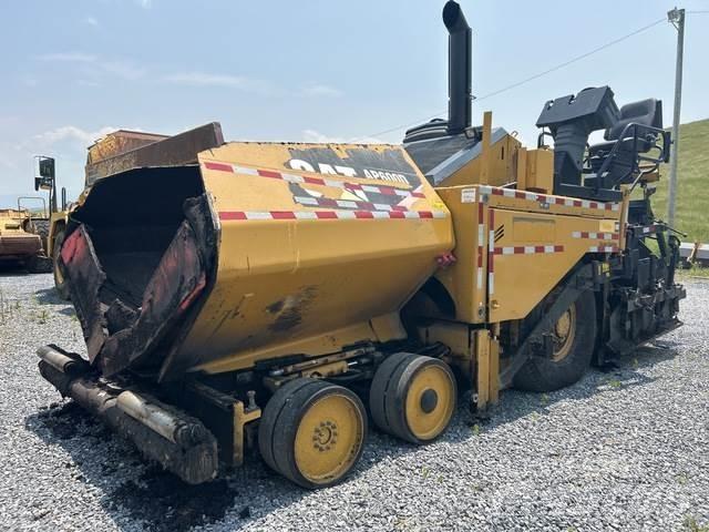 CAT AP600D Strassenfertiger