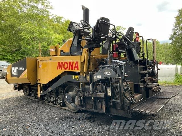 CAT AP655D Strassenfertiger