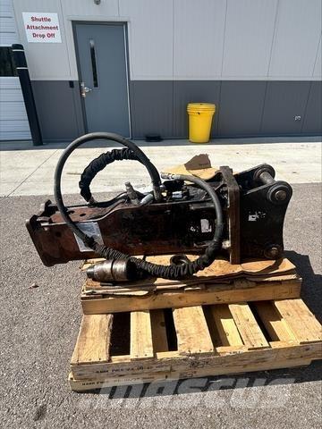 CAT B8 Hammer / Brecher