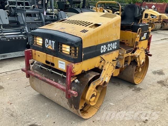 CAT CB-224C Tandemwalzen