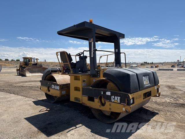 CAT CB-634D Tandemwalzen