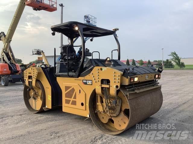CAT CB16 Tandemwalzen