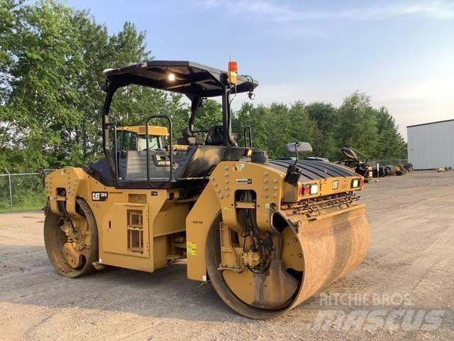 CAT CB16 Tandemwalzen