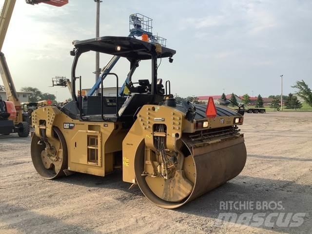 CAT CB16 Tandemwalzen