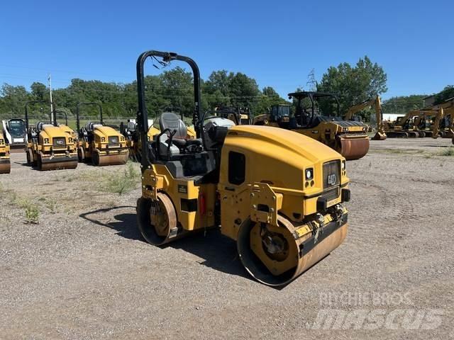 CAT CB2.7 Tandemwalzen