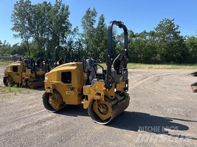 CAT CB2.7 Tandemwalzen