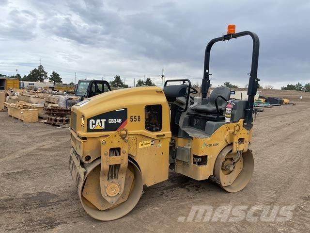 CAT CB34B Tandemwalzen