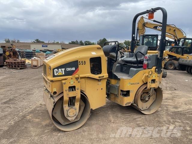 CAT CB34B Tandemwalzen