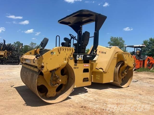 CAT CB54 XW Tandemwalzen