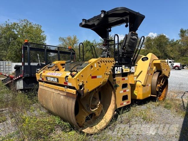 CAT CB54 XW Tandemwalzen
