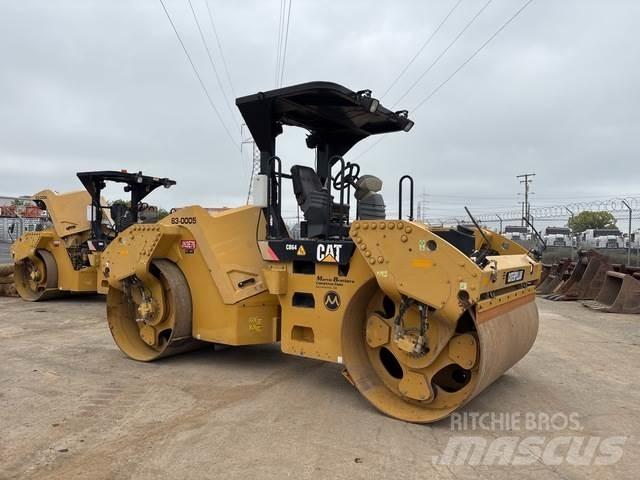 CAT CB64 Tandemwalzen