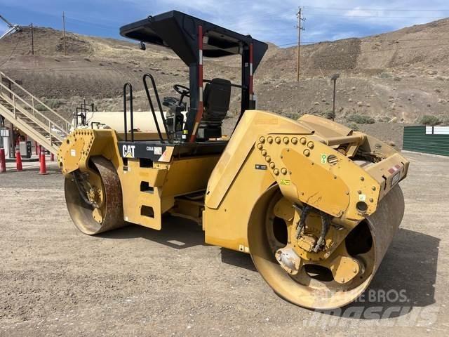CAT CB64 Tandemwalzen