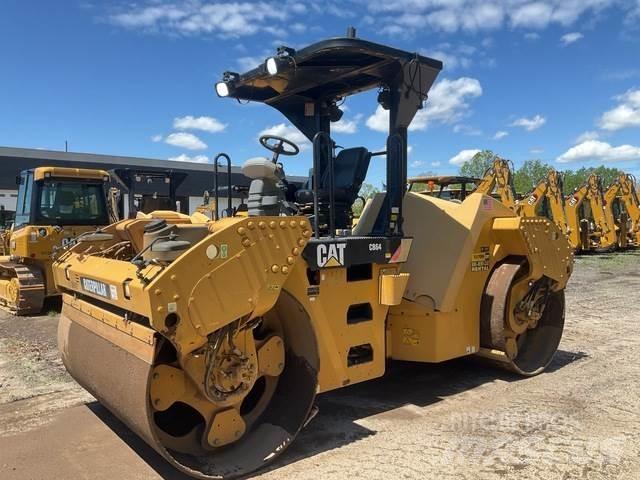 CAT CB64 Tandemwalzen