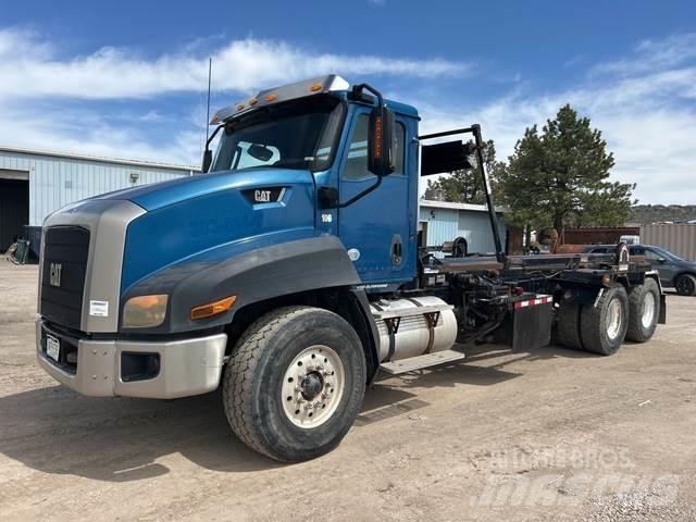 CAT CT660 Kipplader